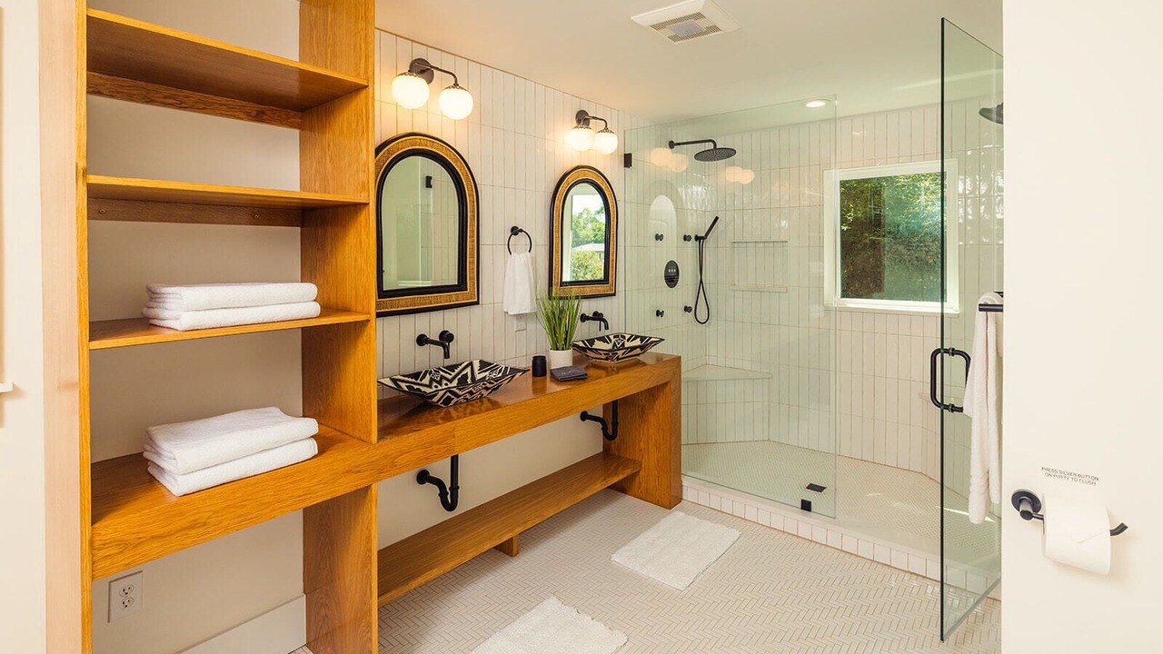 Photo of Bathroom in Folly Beach