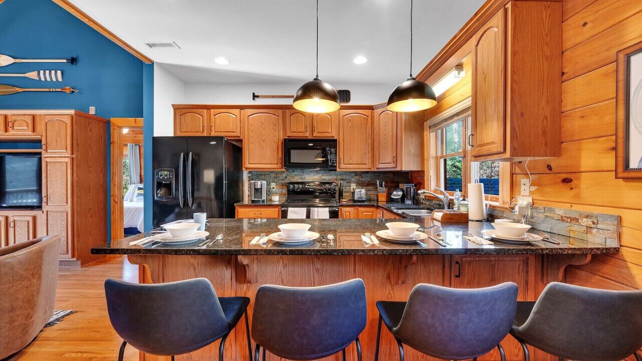 Photo of Kitchen in Lake Norman of Catawba