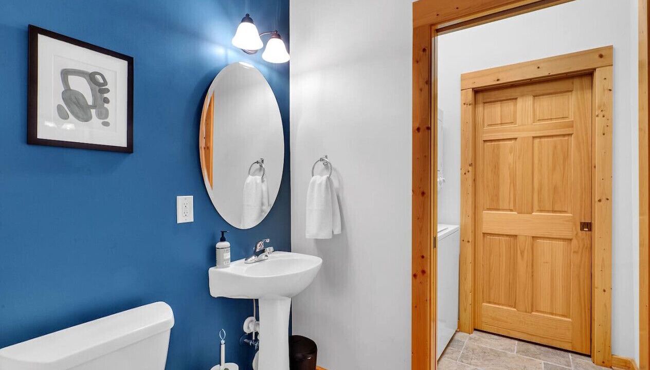 Photo of Bathroom in Lake Norman of Catawba