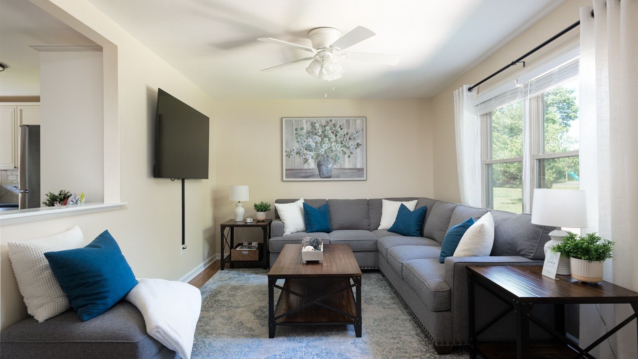 Photo of Livingroom in Concord