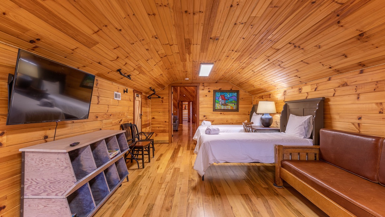 Photo of Bedroom in West Jefferson