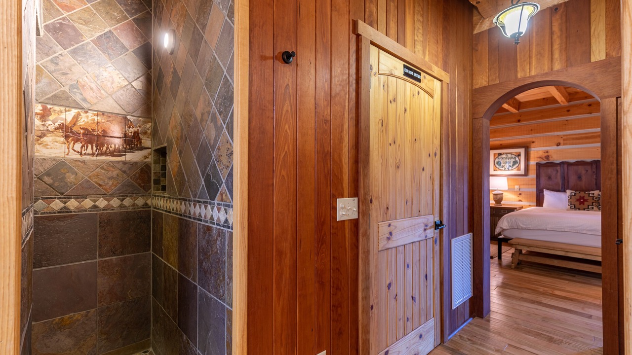 Photo of Bedroom in West Jefferson
