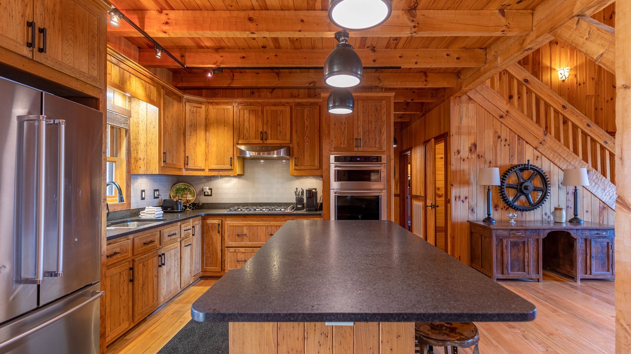 Photo of Kitchen in West Jefferson