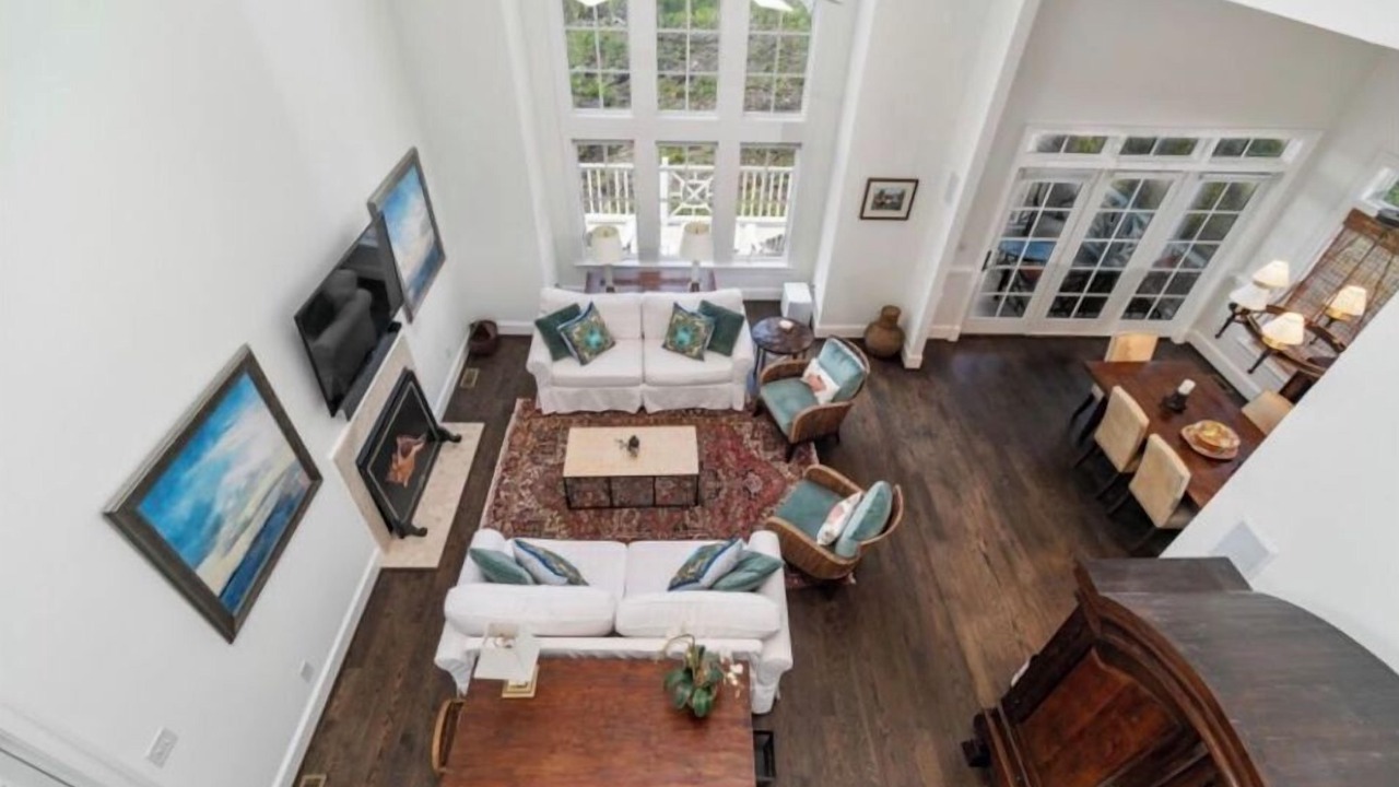 Photo of Livingroom in Atlantic Beach