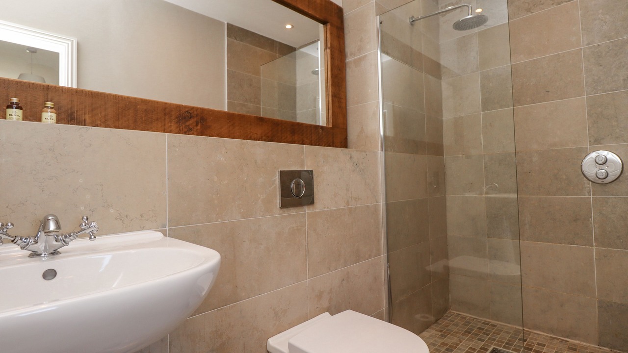 Photo of Bathroom in Embleton