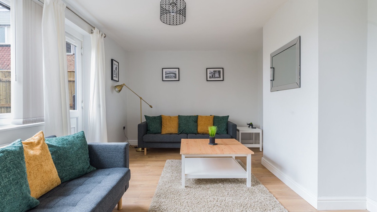 Photo of Livingroom in Newcastle-upon-Tyne