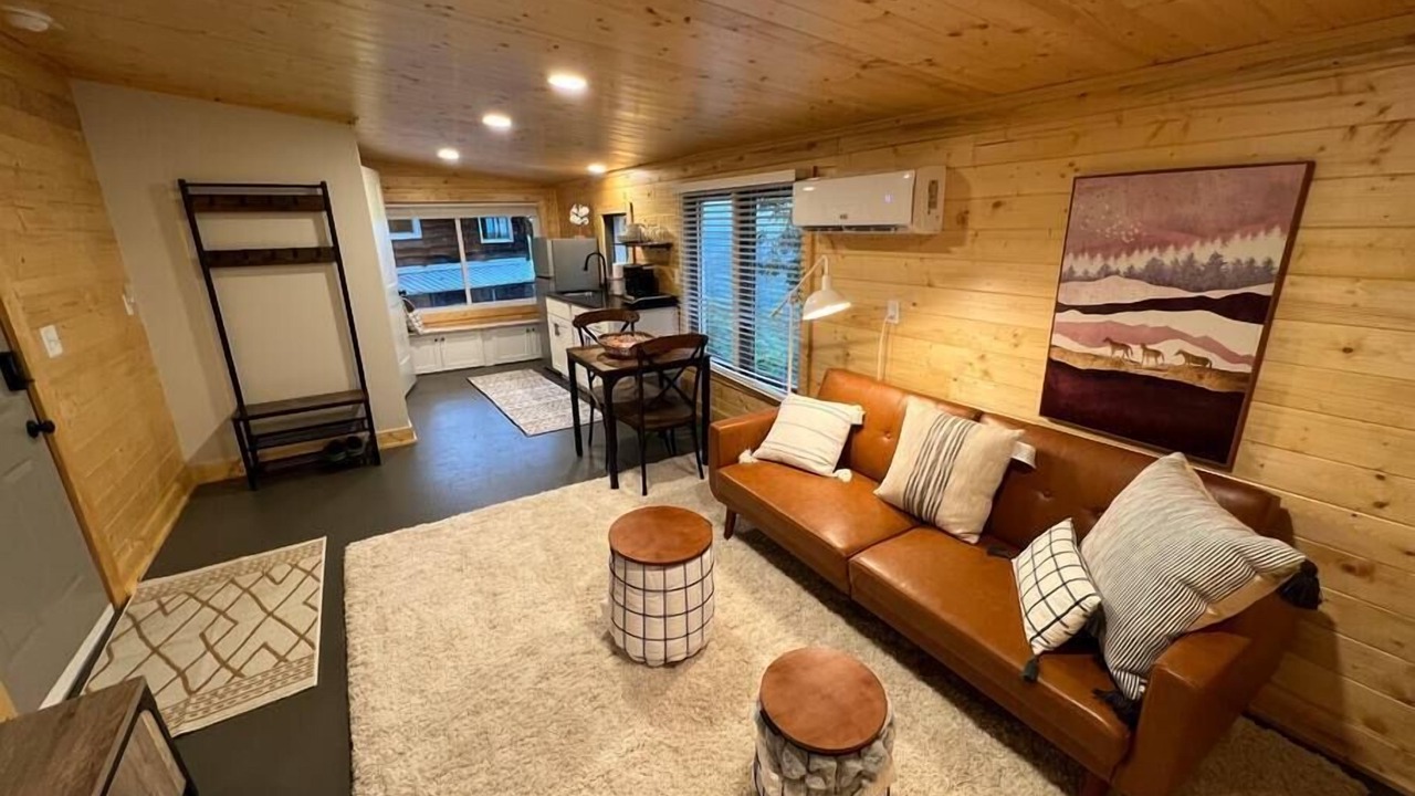 Photo of Livingroom in Apple Ridge