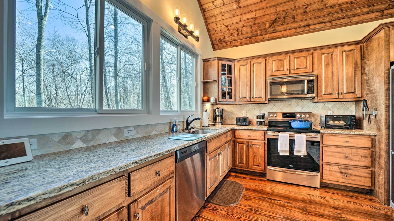 Photo of Kitchen in Glenville