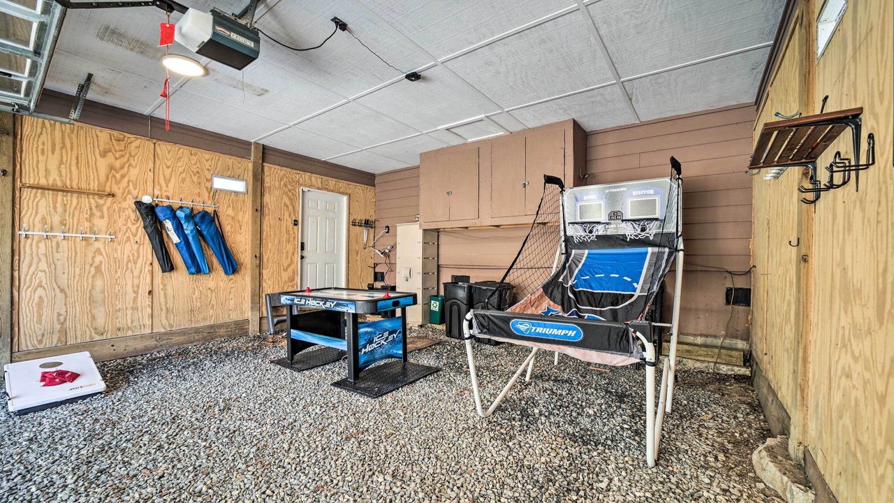 Photo of Bedroom in Glenville
