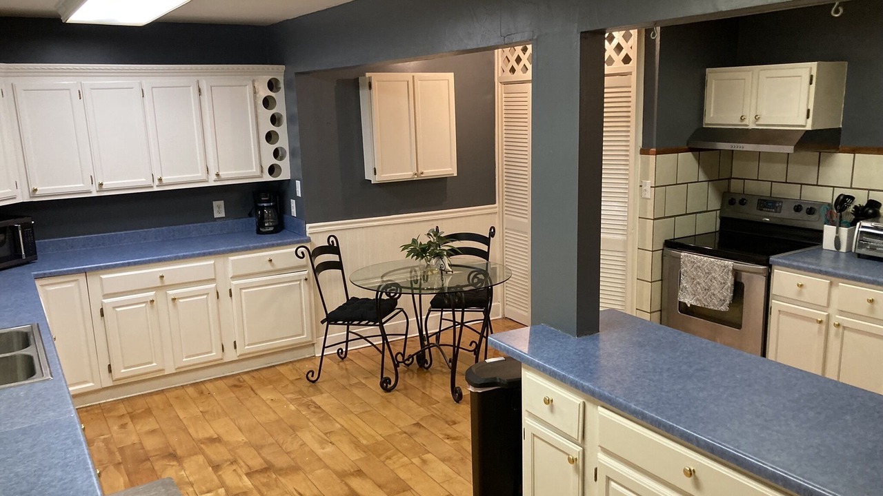 Photo of Kitchen in Hendersonville