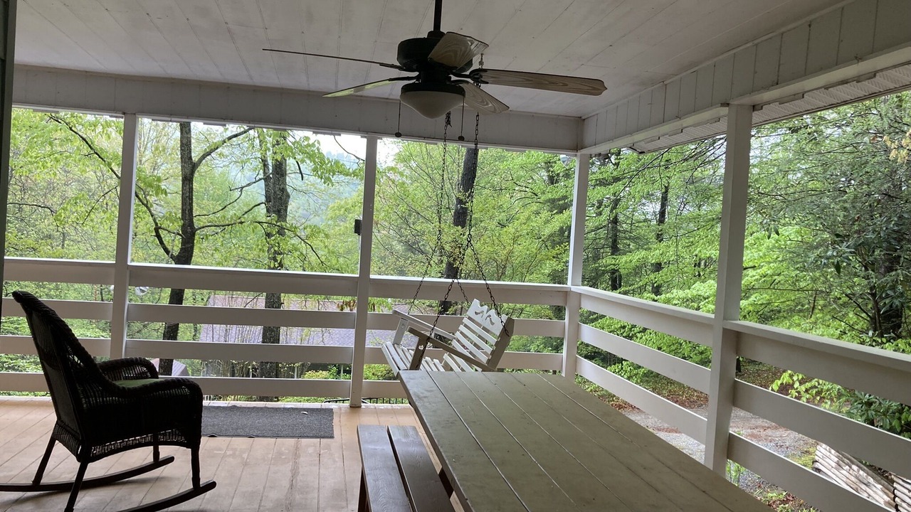 Photo of Outdoor in Hendersonville