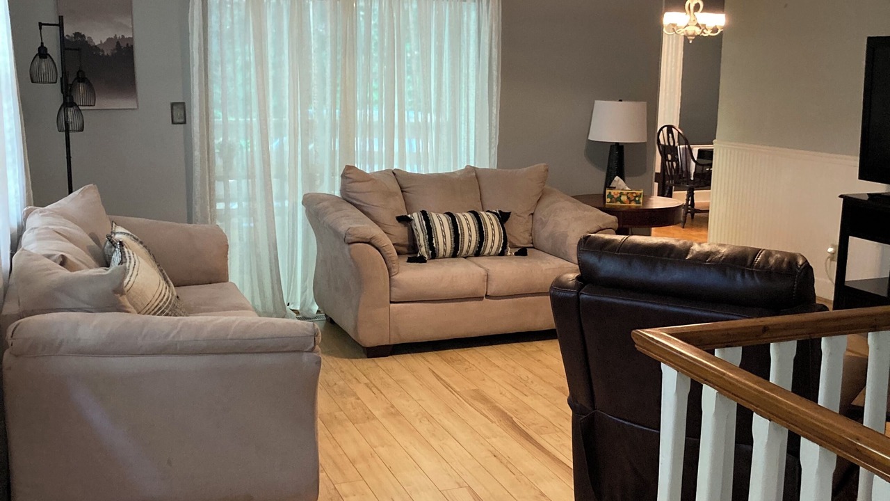 Photo of Livingroom in Hendersonville
