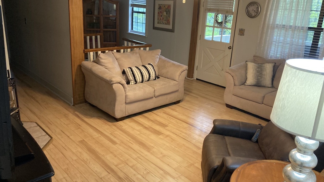 Photo of Livingroom in Hendersonville
