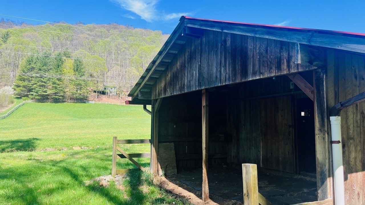Photo of Outdoor in Boone