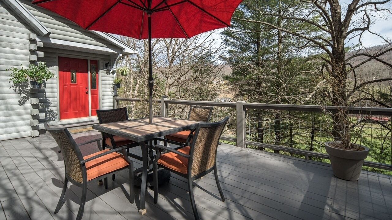 Photo of Outdoor in Boone