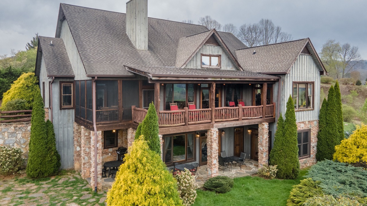 Photo of Outdoor in River Ridge