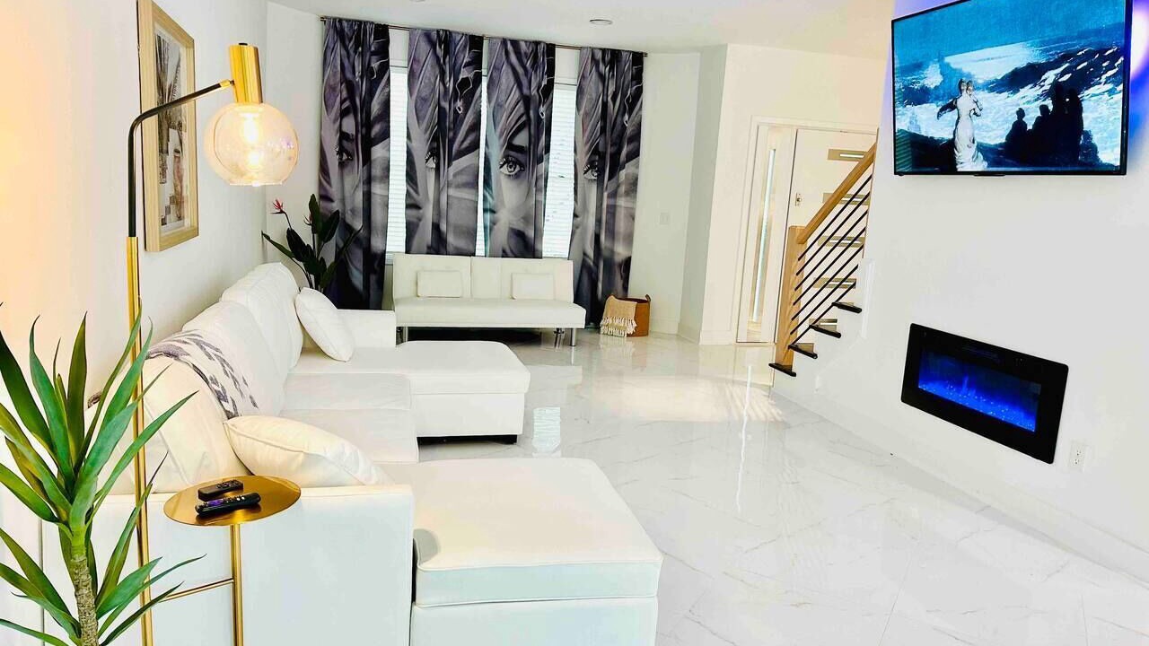 Photo of Livingroom in Dilworth
