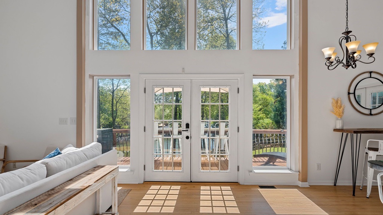 Photo of Livingroom in Barium Springs