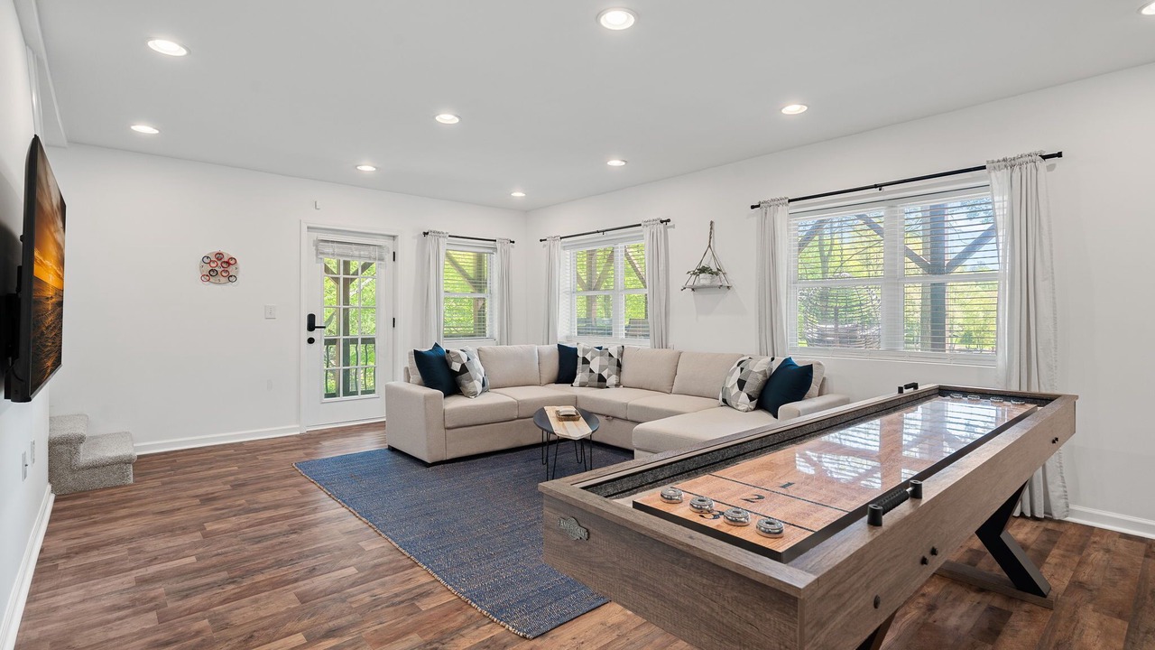 Photo of Livingroom in Barium Springs