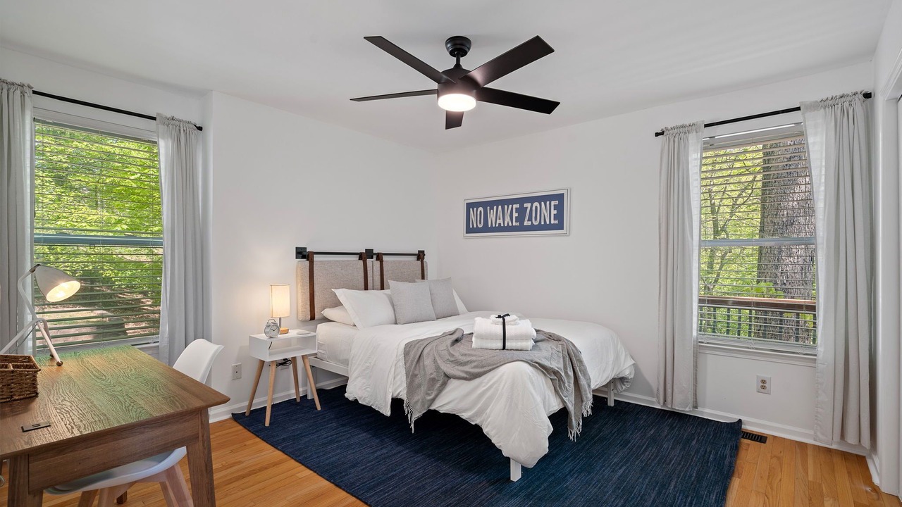 Photo of Bedroom in Barium Springs