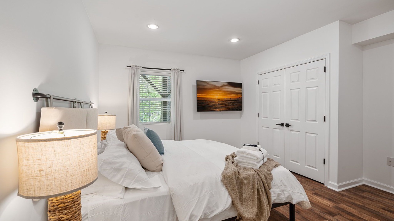 Photo of Bedroom in Barium Springs
