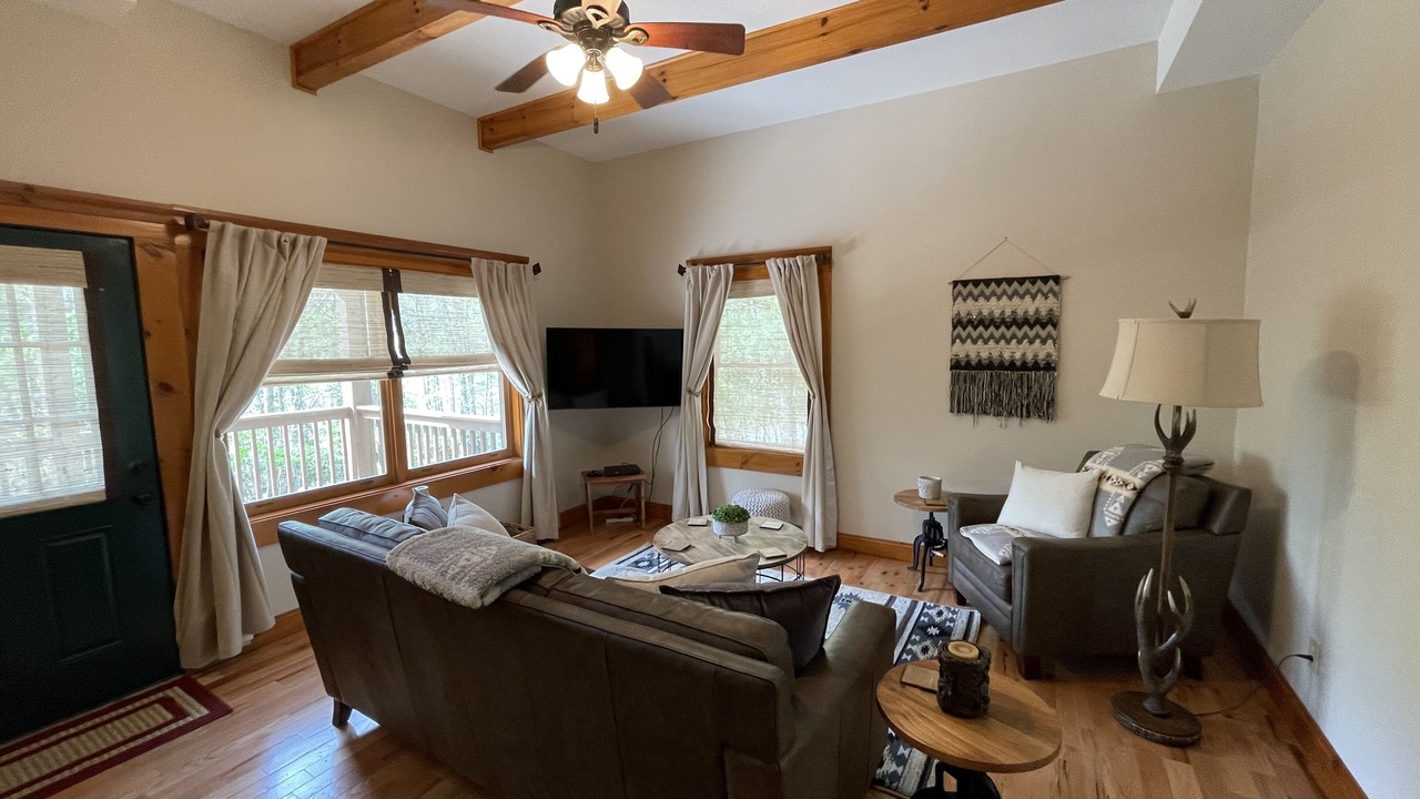 Photo of Livingroom in Boone