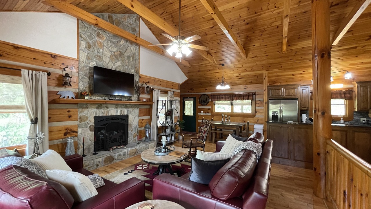 Photo of Livingroom in Boone