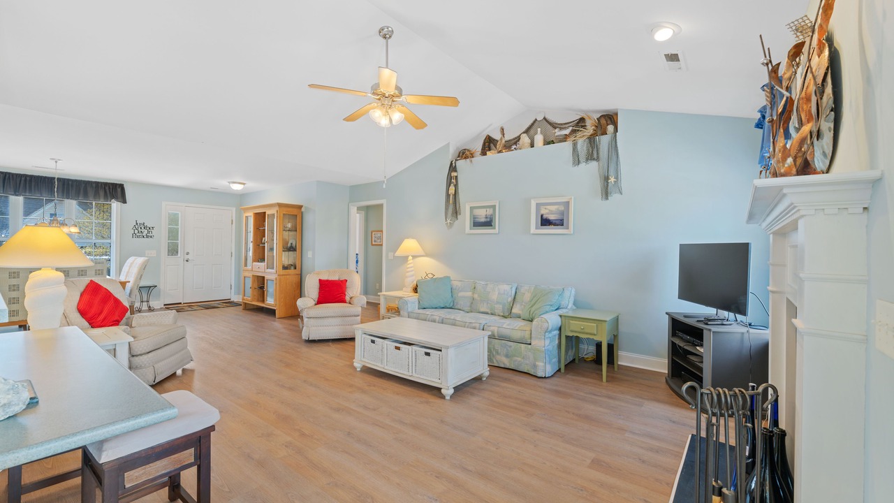 Photo of Livingroom in Myrtle Grove