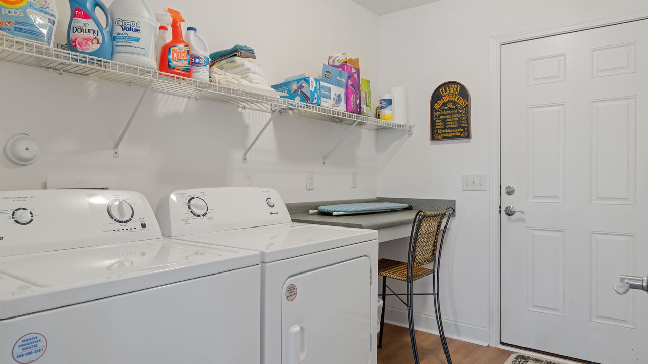 Photo of Bedroom in Myrtle Grove