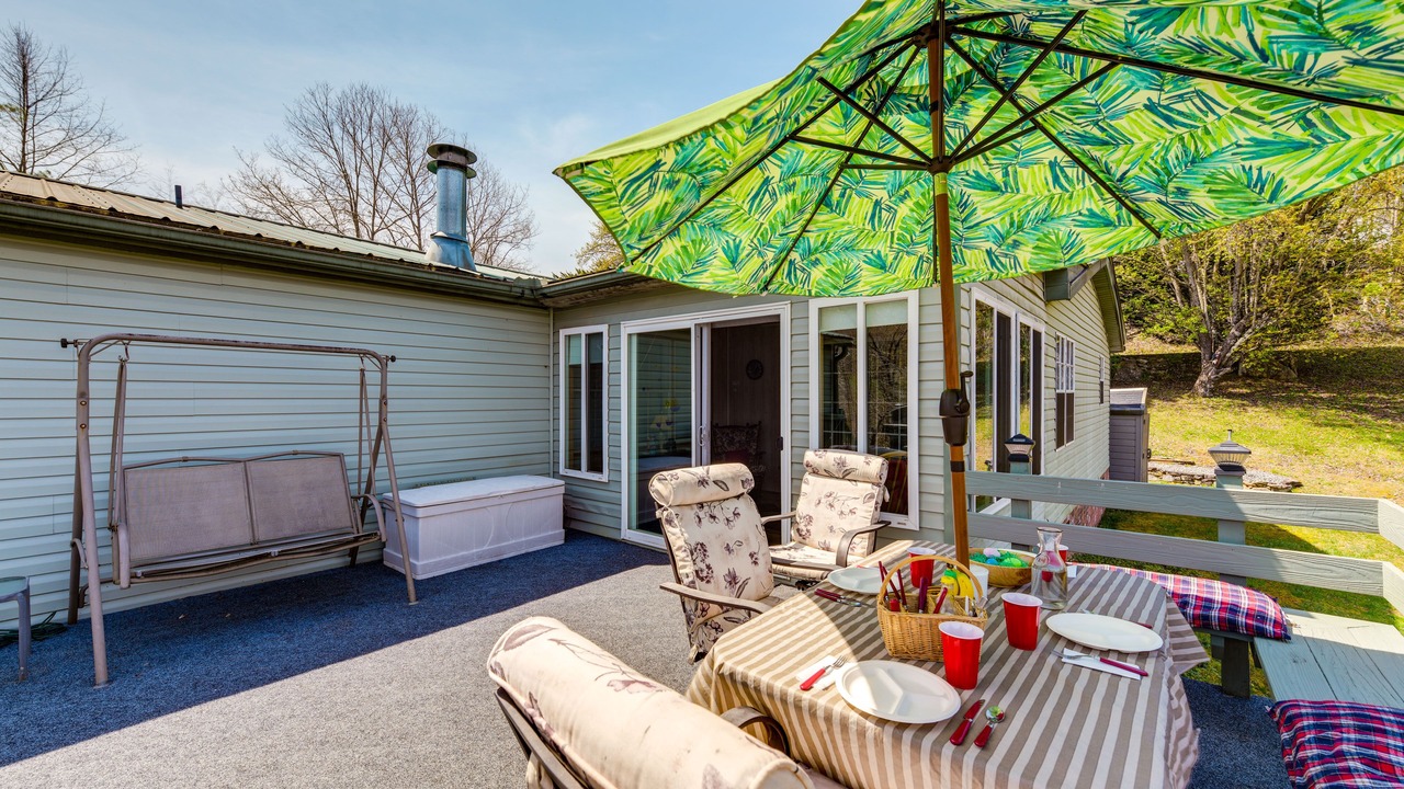 Photo of Outdoor in Balsam Grove