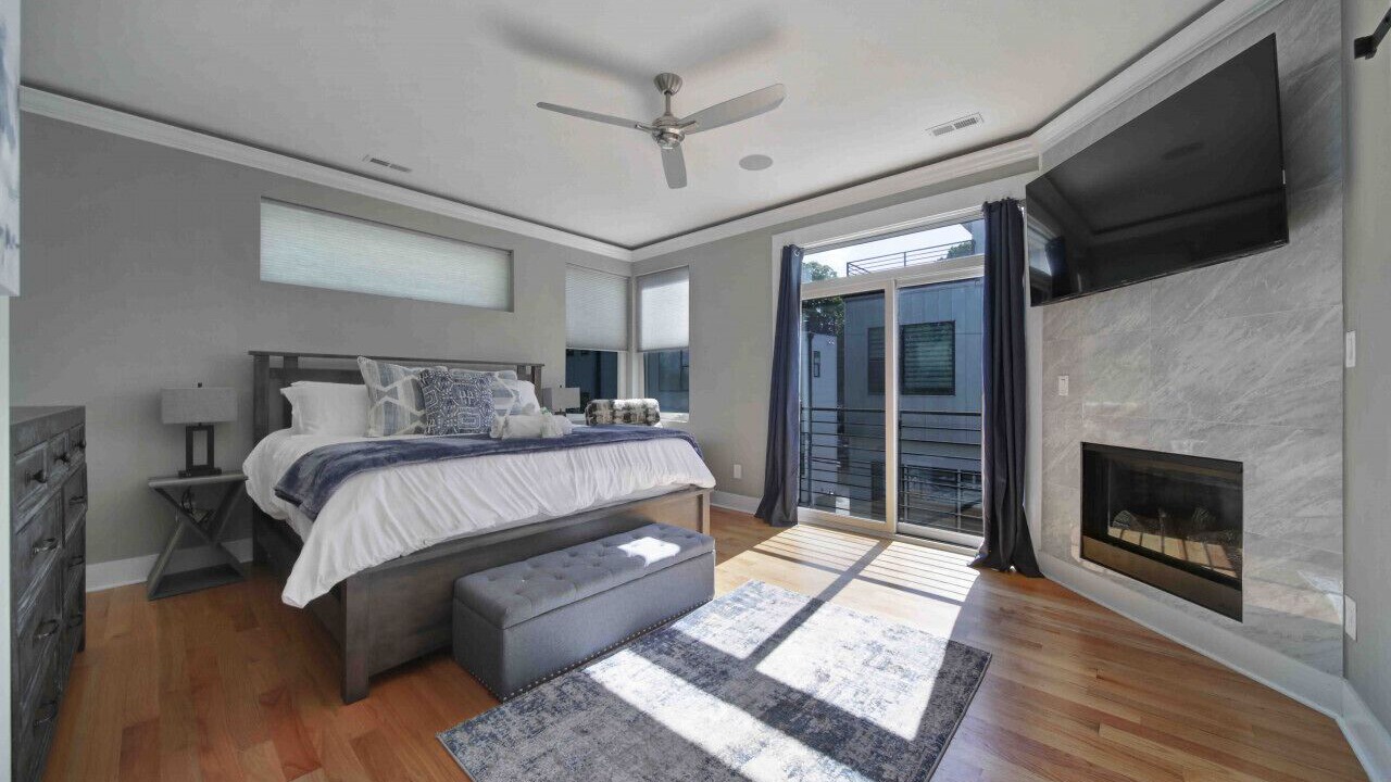 Photo of Livingroom in Third Ward