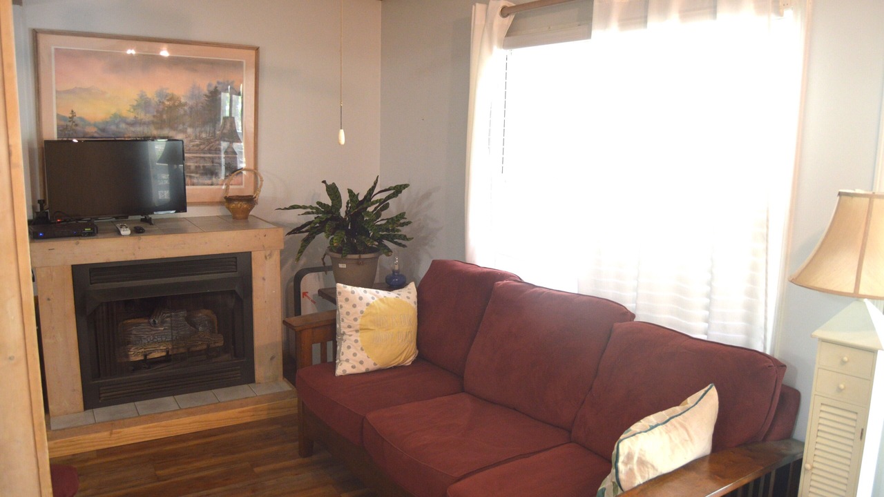 Photo of Bedroom in Weaverville