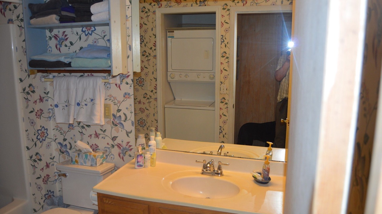 Photo of Bathroom in Weaverville