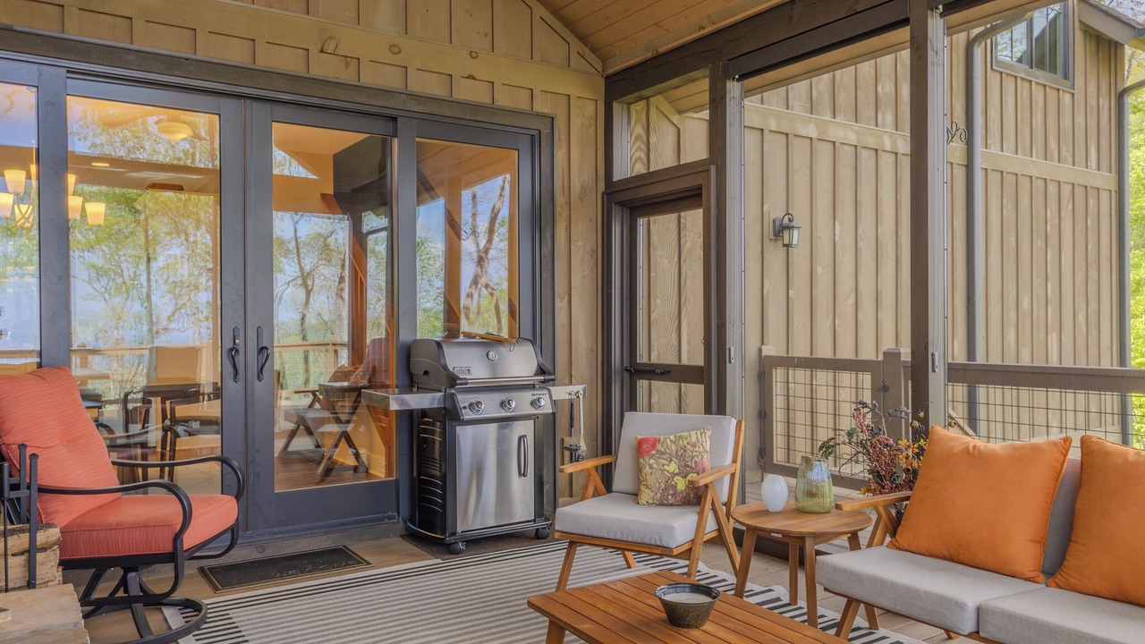 Photo of Livingroom in Bear Lake Reserve