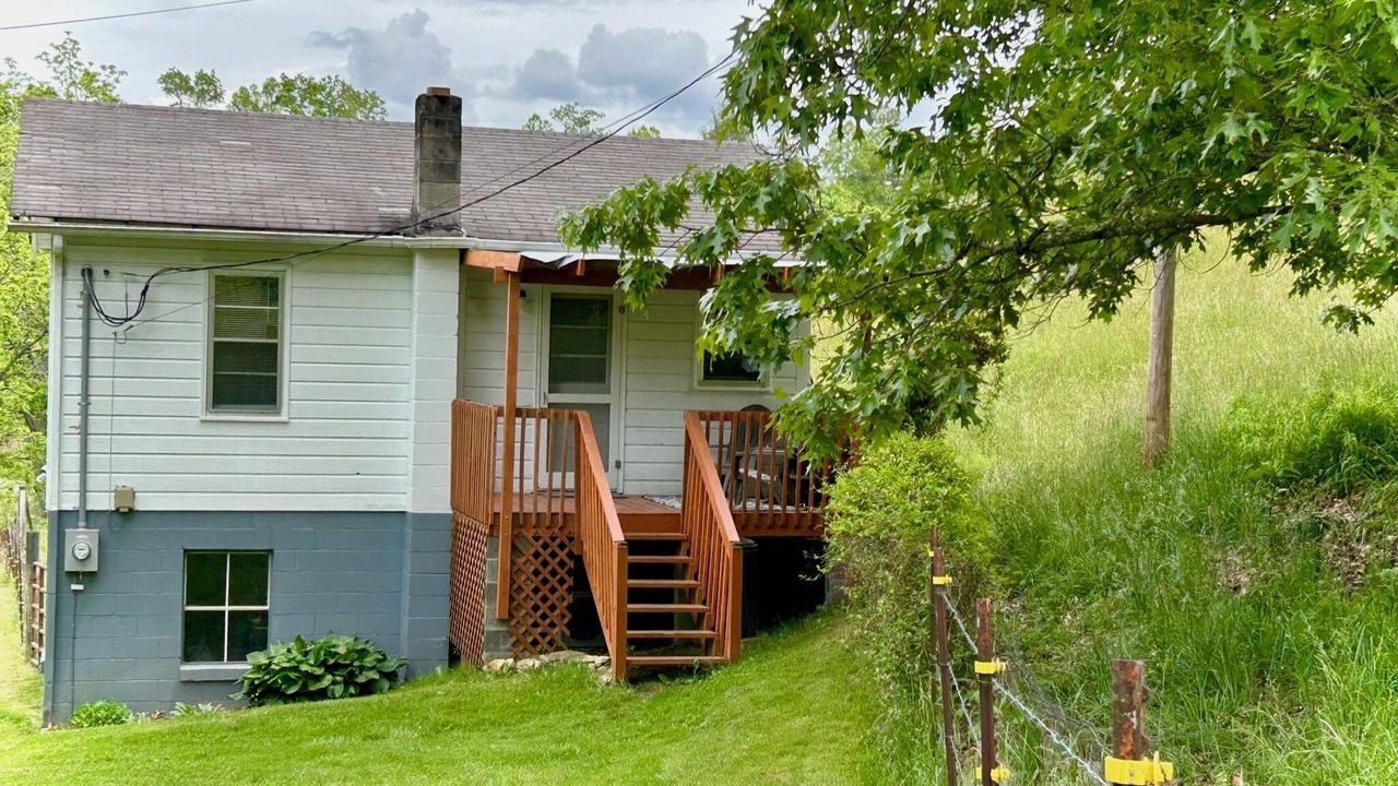 Photo of Outdoor in Mars Hill
