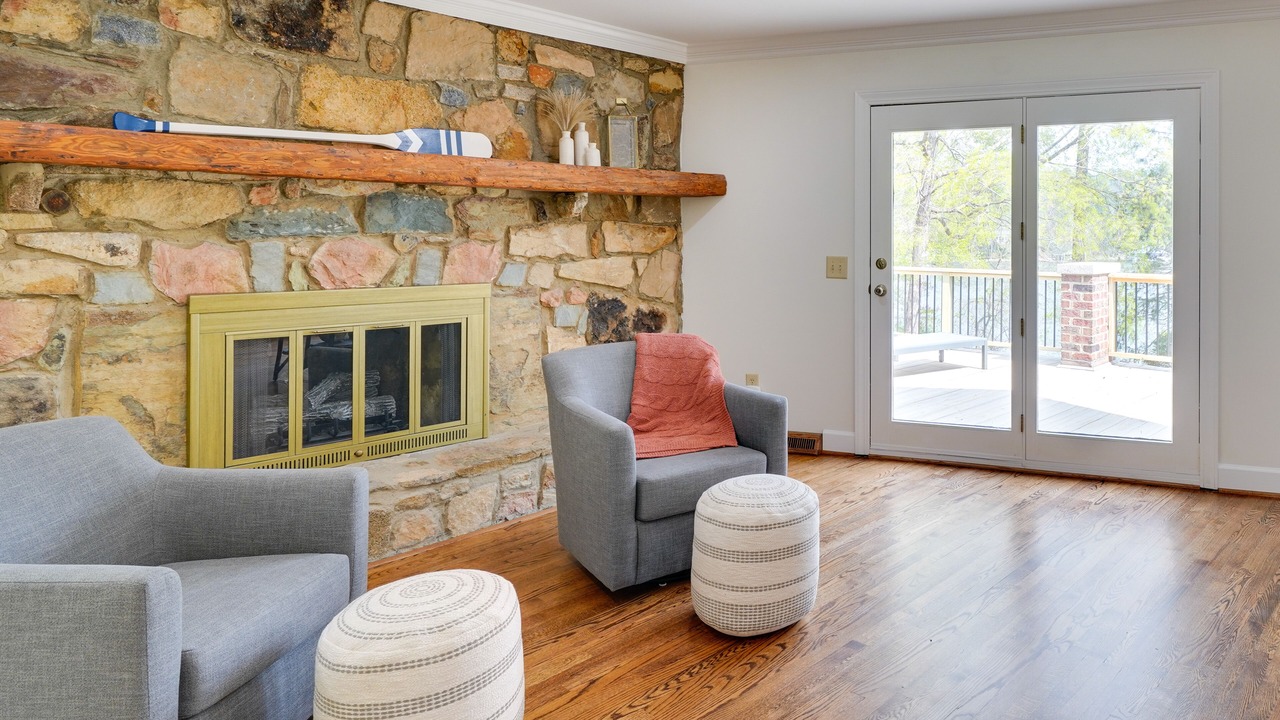 Photo of Livingroom in Leasburg