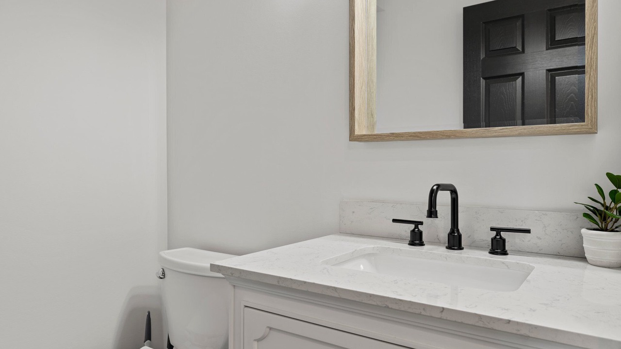 Photo of Bedroom in Black Mountain