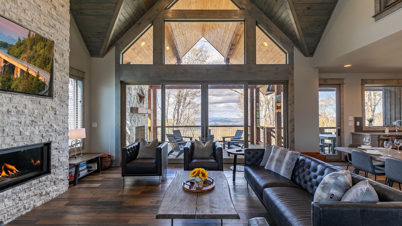 Photo of Livingroom in Elk Park
