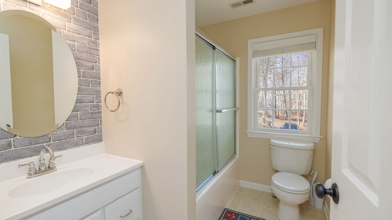 Photo of Bathroom in Moratuck Manor