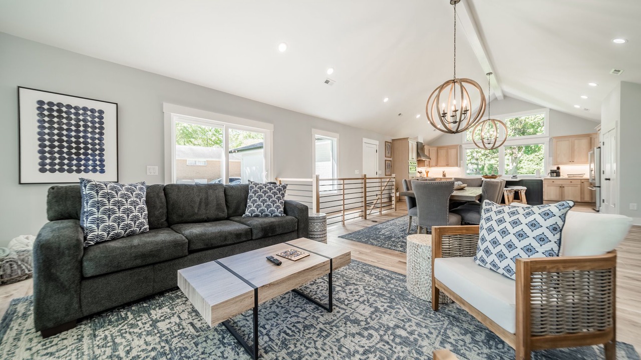 Photo of Livingroom in Westport