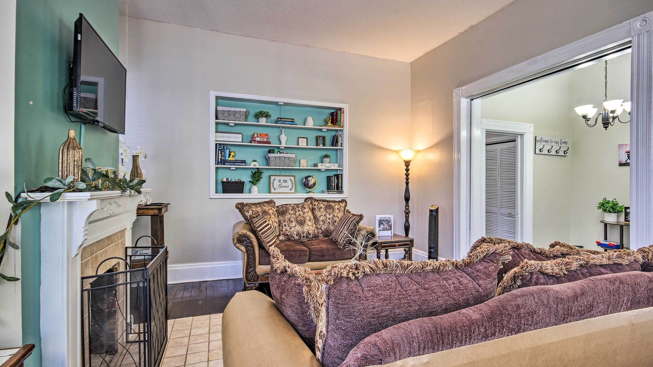 Photo of Livingroom in Olde Town Augusta