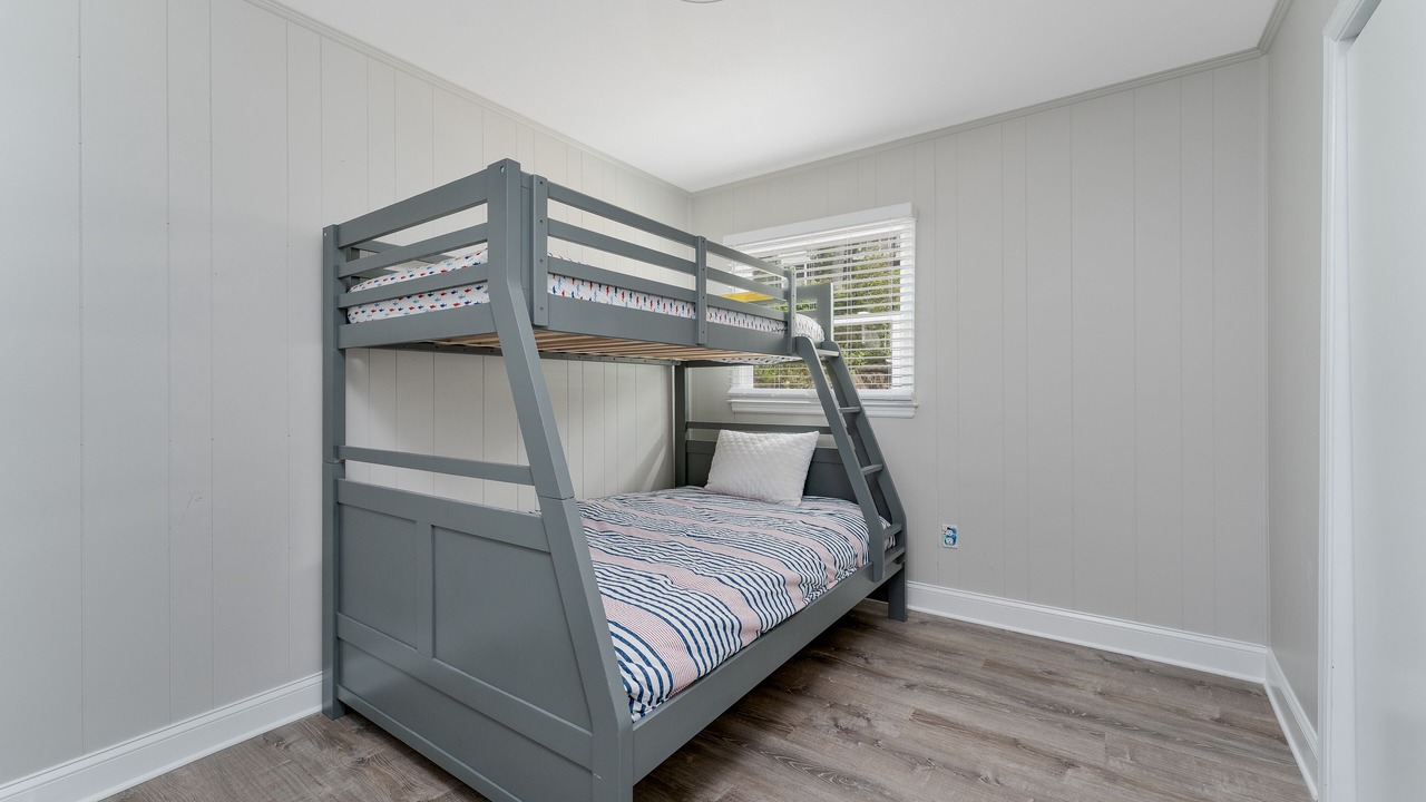 Photo of Bedroom in Colington Harbour