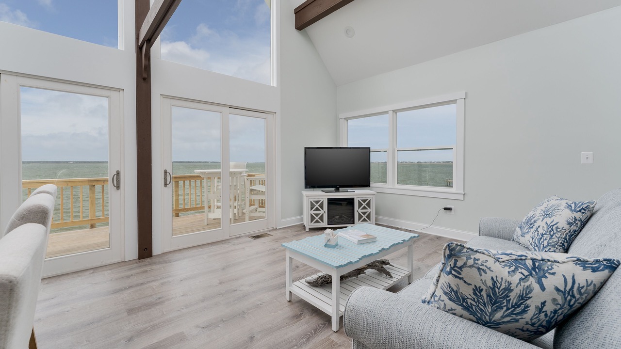 Photo of Livingroom in Colington Harbour