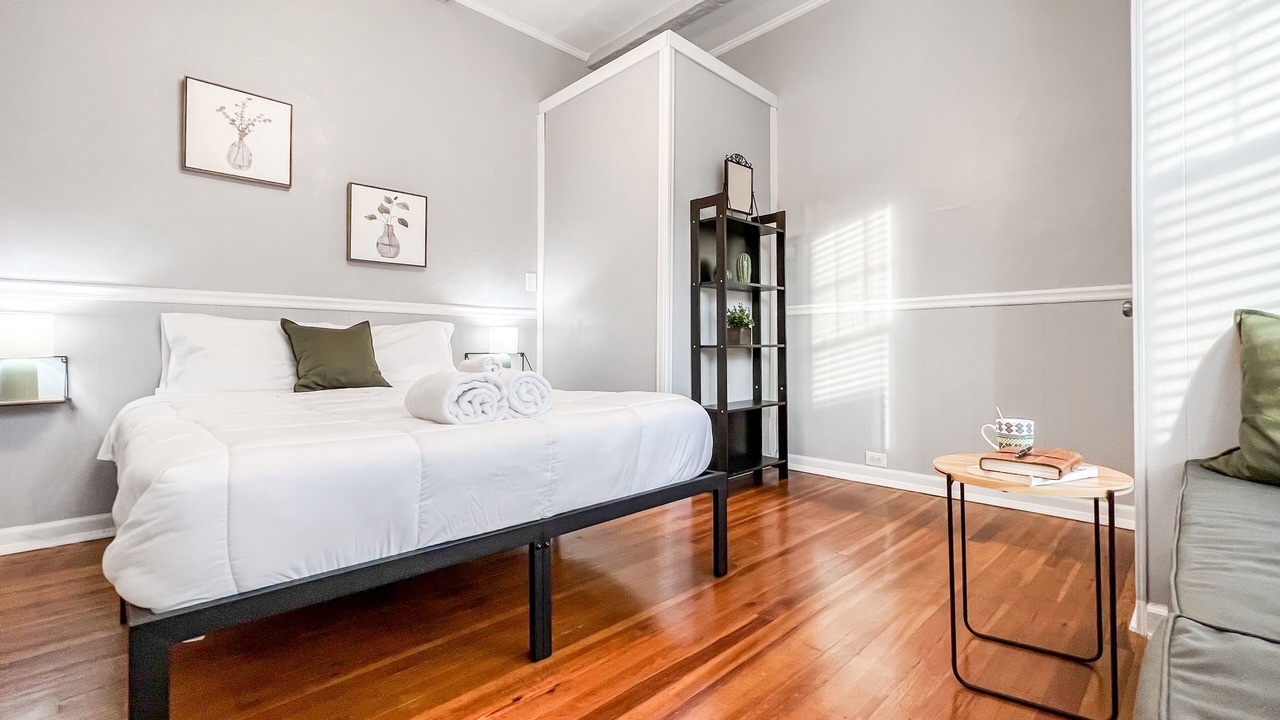 Photo of Bedroom in Greensboro