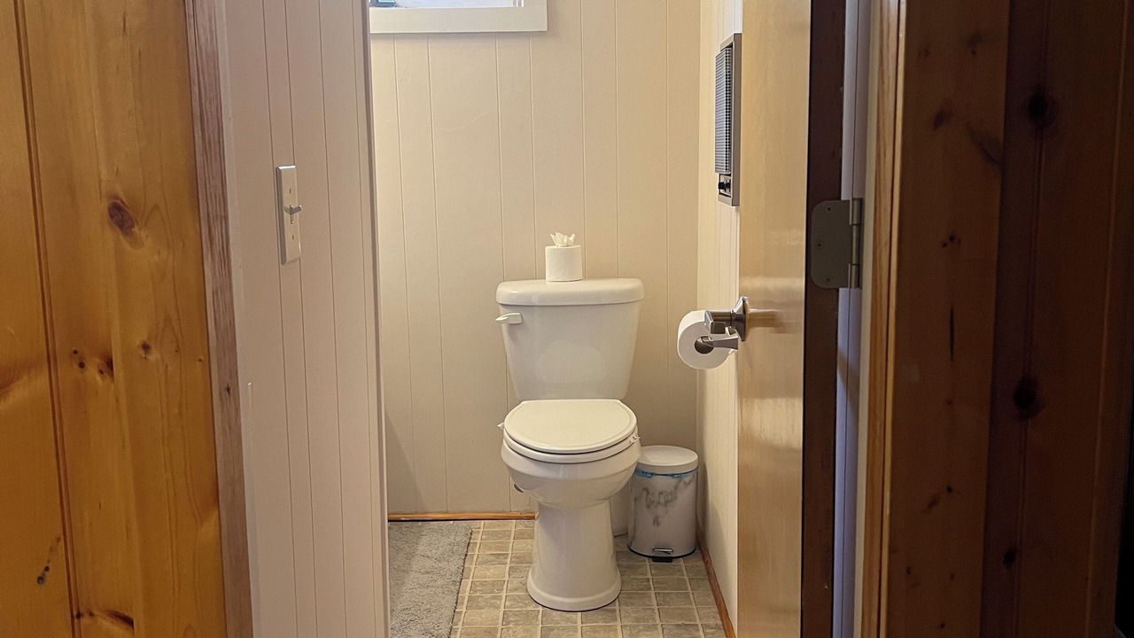 Photo of Bathroom in Laurel Springs