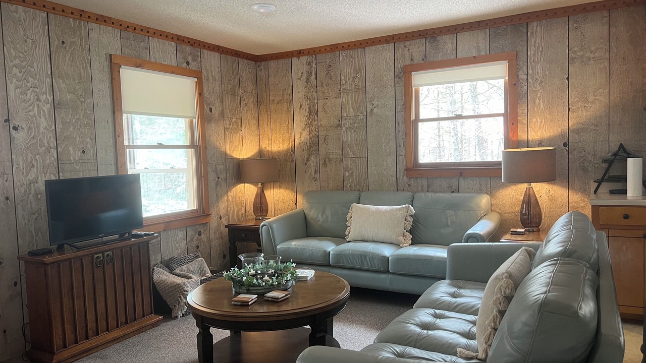 Photo of Livingroom in Laurel Springs