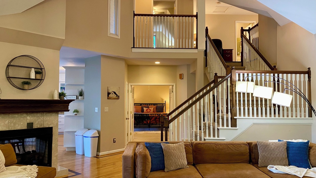 Photo of Livingroom in Swannanoa