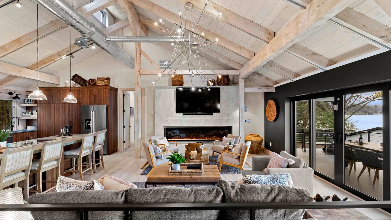 Photo of Livingroom in Mooresville