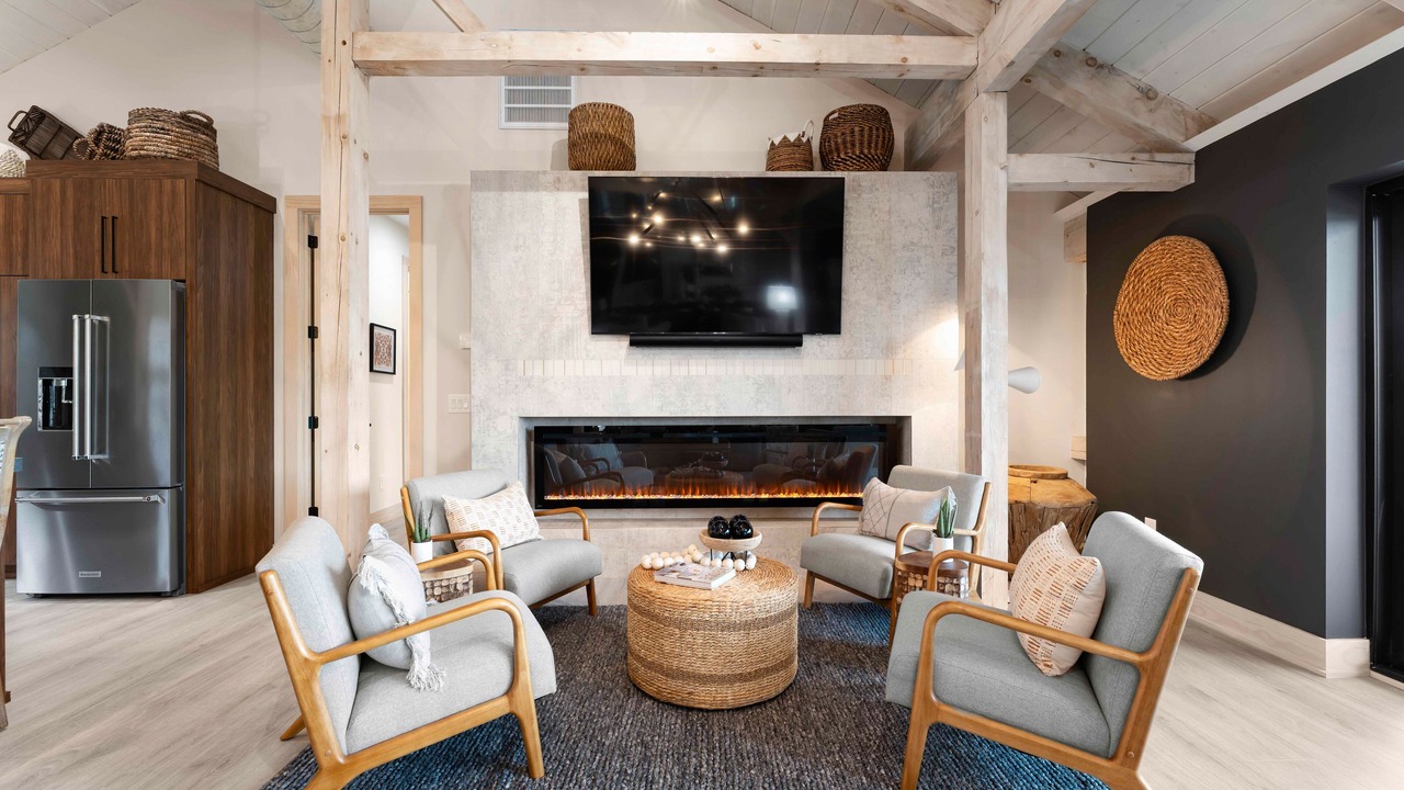 Photo of Livingroom in Mooresville
