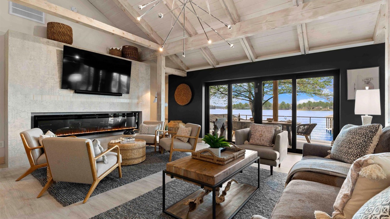 Photo of Livingroom in Mooresville